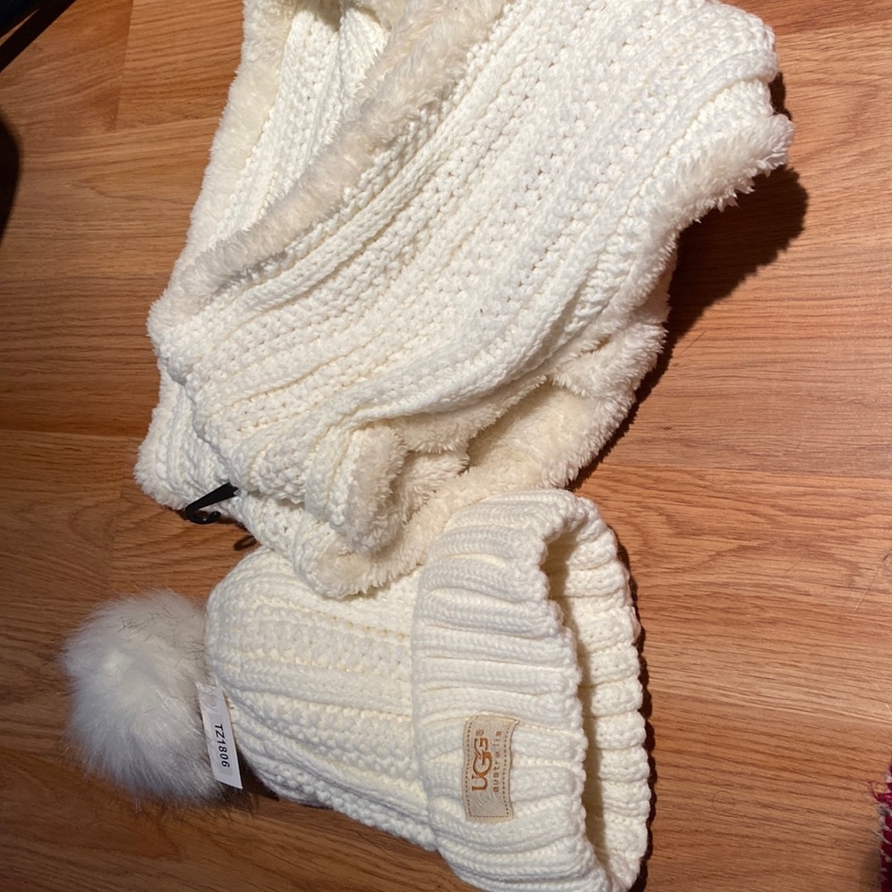 Ugg hat and scarf